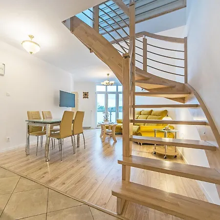 Nadmorski W Lesie شقة