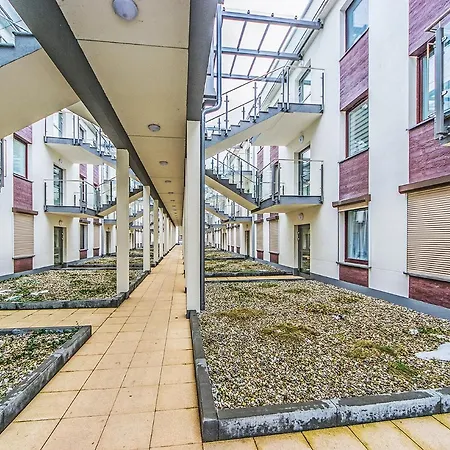 Nadmorski W Lesie شقة يانتار