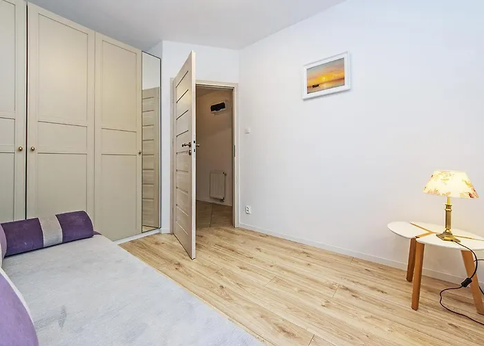 Nadmorski W Lesie דירה